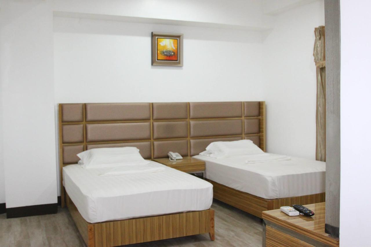 Jeamco Royal Hotel-Palawan Puerto Princesa Zewnętrze zdjęcie